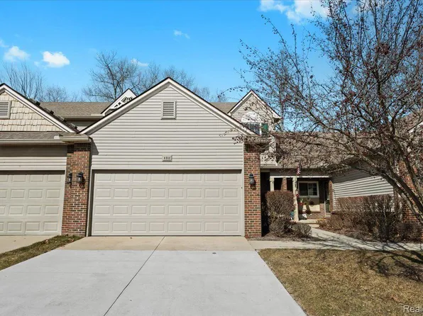 480 Newberry Ln, Howell, MI 48843