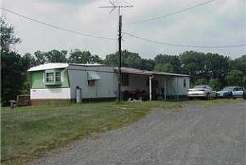 2nd image of 144 Monocacy Creek Rd