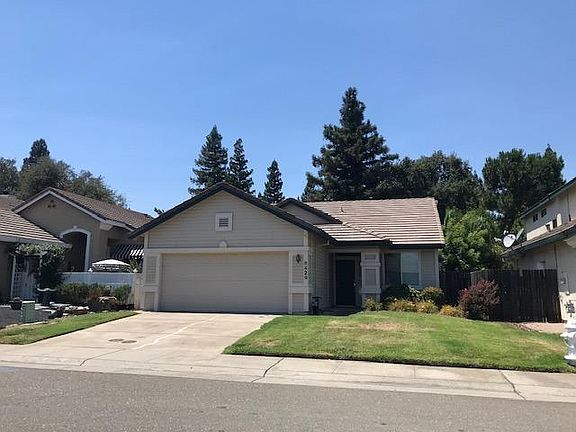 2nd image of 6429 Aspen Gardens Way