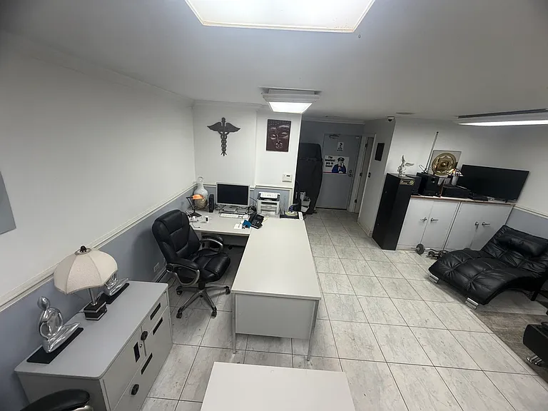4600 N Cumberland Ave #1 — Photo 6