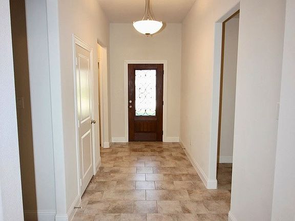 2nd image of 158 Breeders Dr