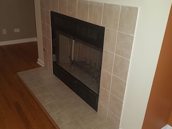 3rd image of 5144 S King Dr APT D1