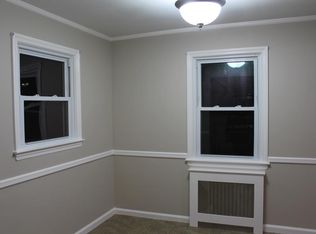 54 E Carpenter St APT 2, Valley Stream, NY 11580