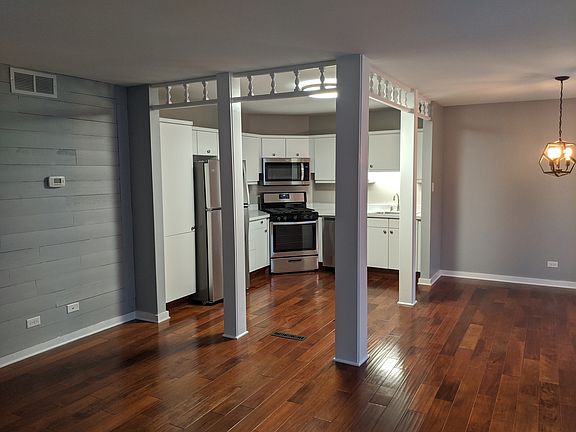 4th image of 1209 Thomas Dr #1-403