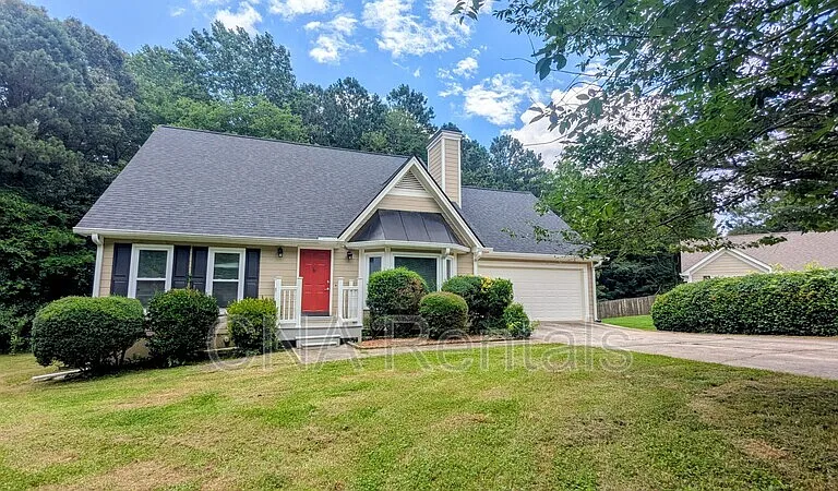 4635 Hampton Square Dr — Photo 1