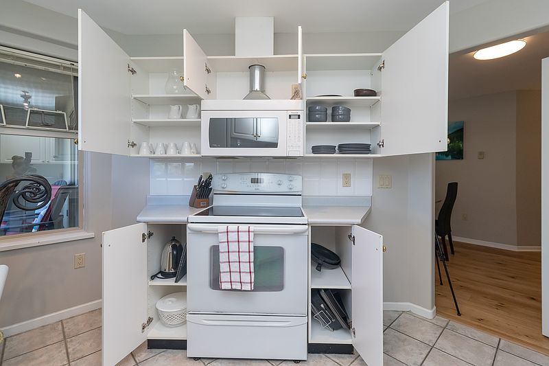 Victoria Apartment for rent - 2 Bedrooms — photo 7