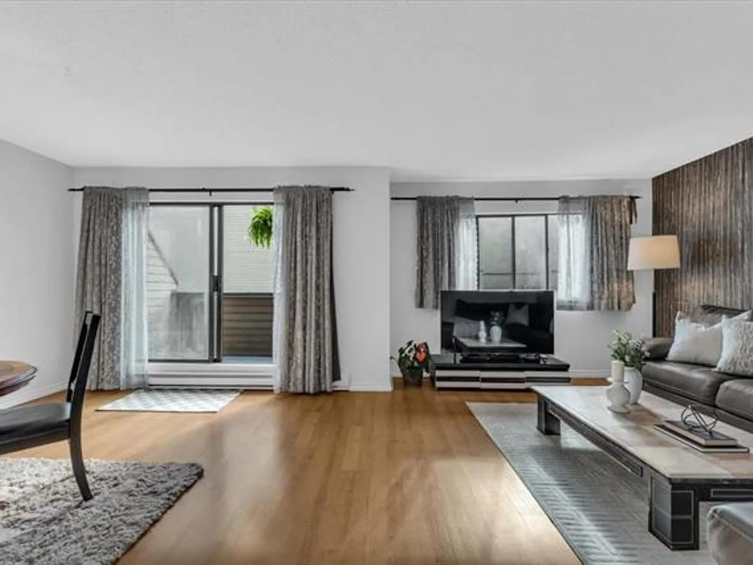 2 bed, 1425 sqft, $4,200 — Photo 4