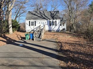 92 Muller Rd, Burlington, MA 01803
