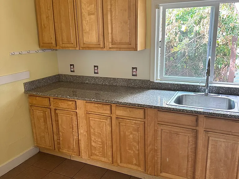 3729 Loma Vista Ave — Photo 15