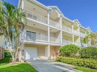 512 1st St APT 105, Indian Rocks Beach, FL 33785
