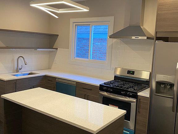 2nd image of 4923 W 30th St #1