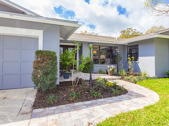 3rd image of 2871 Fair Green Dr
