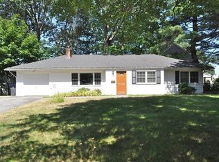 17 Wedgewood Rd, Natick, MA 01760
