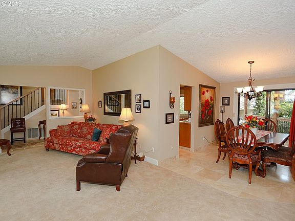 5th image of 9503 NE 82nd Ave