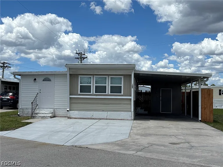 135 Chisholm Trl — Photo 17