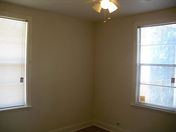 5th image of 14 Bayberry Cir
