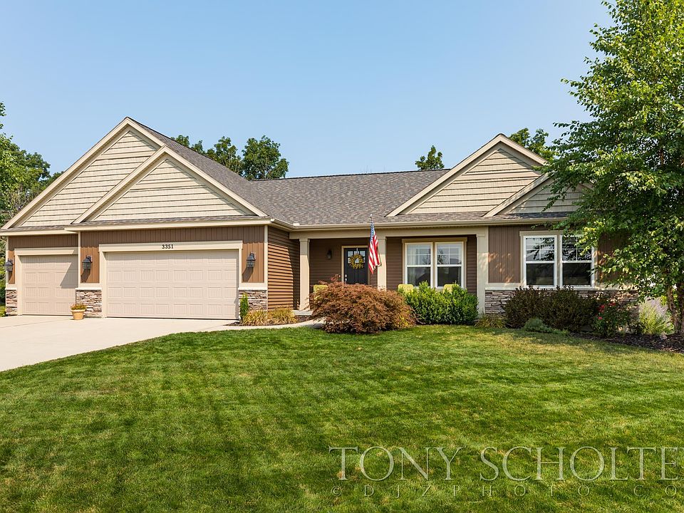 1st image of 3351 Primrose Dr