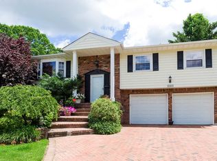 1585 Union Ave, Hewlett, NY 11557