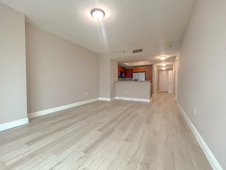 2681 N Flamingo Rd #902S — Photo 7
