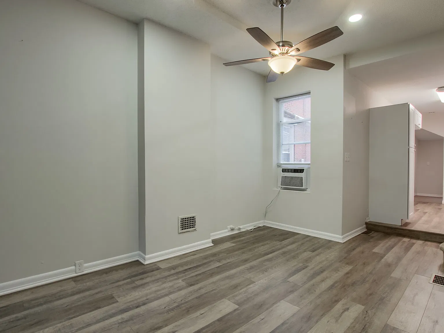 3 bed, 1557 sqft, $1,650 — Photo 3