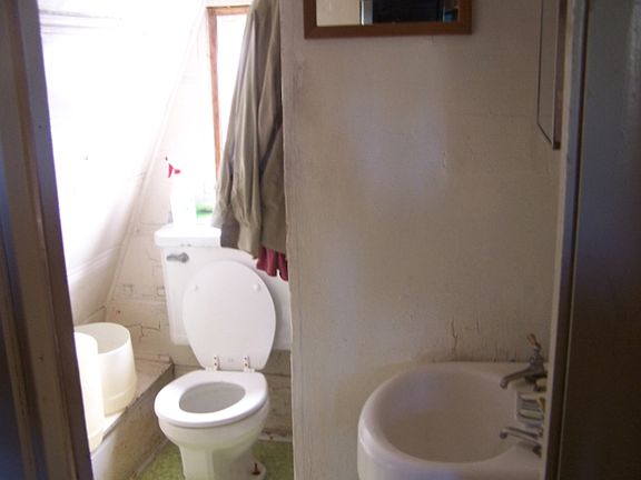 3rd image of 4801 Baker Ave