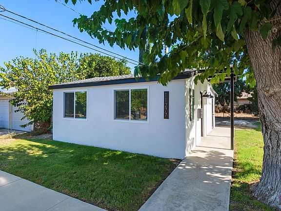 3rd image of 11277 Hillcrest St