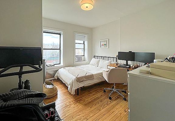 4th image of 175 Avenue B #5B