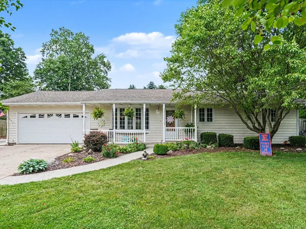 24064 Redfield St, Edwardsburg, MI 49112