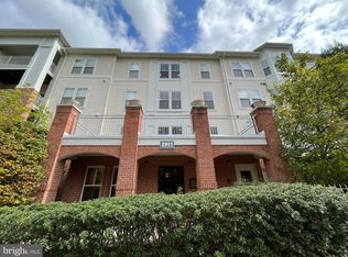 2921 Deer Hollow Way UNIT 110, Fairfax, VA 22031
