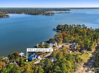 592 Lakefront Dr, Onalaska, TX 77360