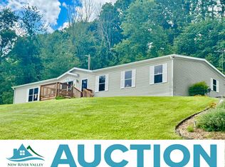 4805 Shelburne Rd, Radford, VA 24141