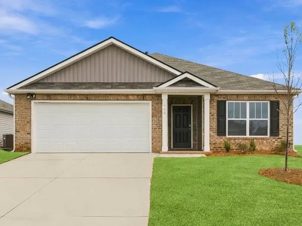 945 Kerwood St, Wellford, SC 29385