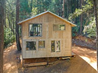 18081 Grizzly Creek Rd, Nevada City, CA 95959