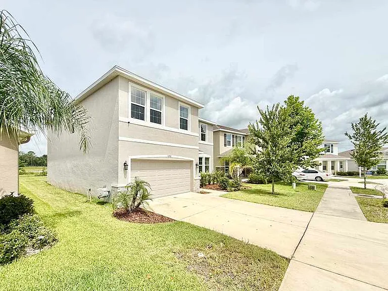 13781 Wineberry Dr — Photo 3