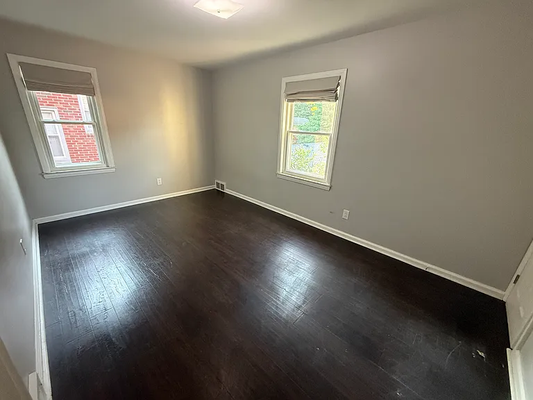 23450 Wilson Ave — Photo 14
