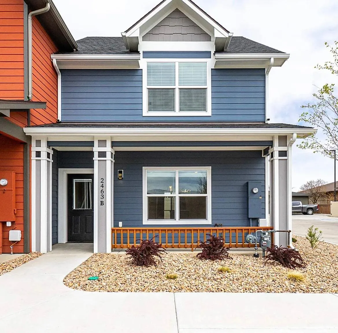 2 bed, 2.5 bath, 1280 sqft, $2,200 — Photo 1