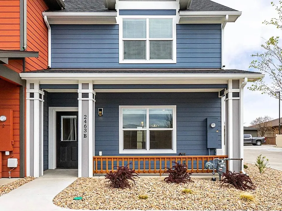 2463 Flat Top Ln