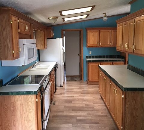 4th image of 3106 Capitol Dr
