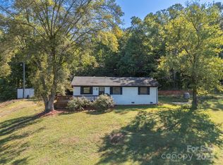 350 Oscar Justice Rd, Rutherfordton, NC 28018
