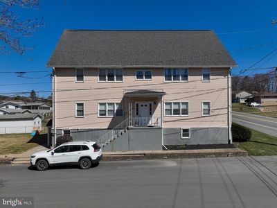 1000 Walnut St, Taylor, PA, 18517