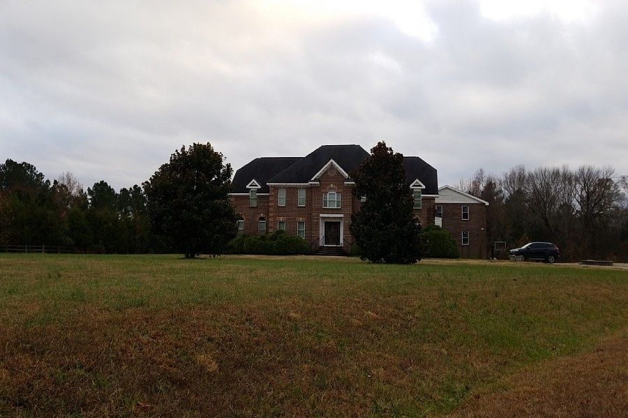 1st image of 8542 Wendellshire Way