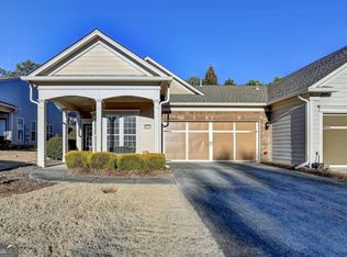 6127 Longleaf Dr, Hoschton, GA 30548