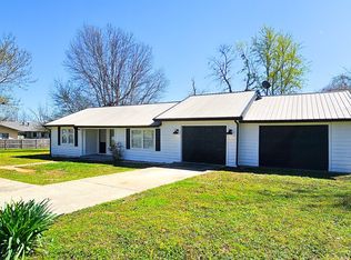 705 Woodland Ave, Eufaula, OK 74432