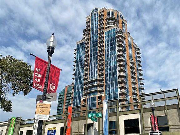 2nd image of 817 W 15th Ave SW #206