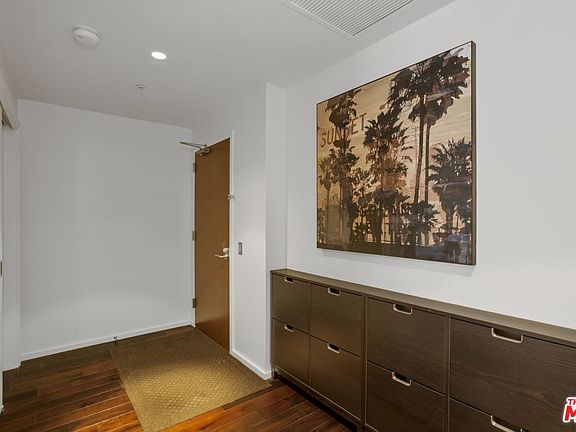 4th image of 1155 S Grand Ave APT 322