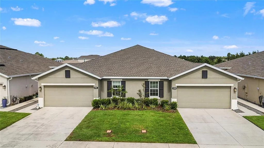 3 bed, 2.0 bath, 1532 sqft, $2,100 — Photo 2
