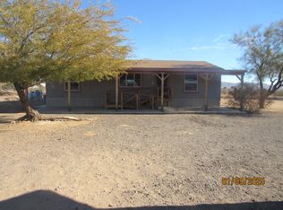6061 W Supai Dr, Golden Valley, AZ 86413