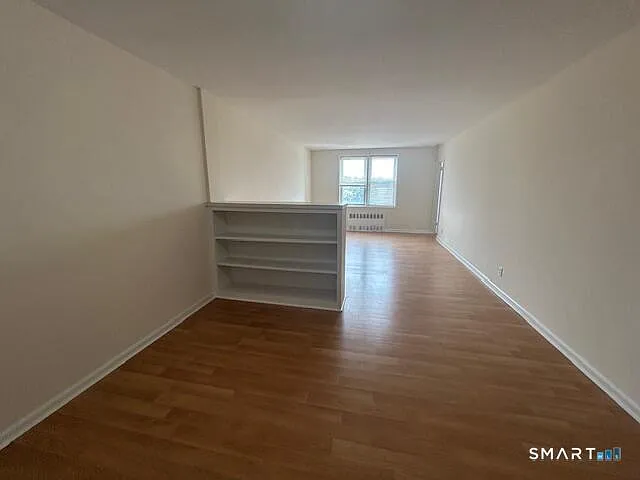 39 Glenbrook Rd #3U — Photo 4