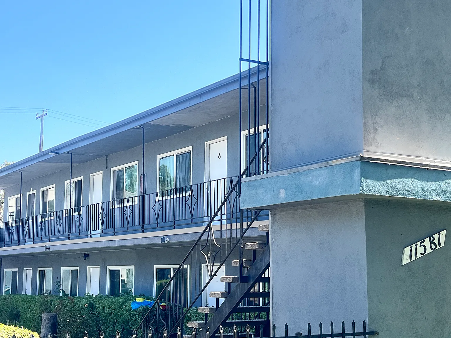 1 bed, 650 sqft, $1,950 — Photo 2