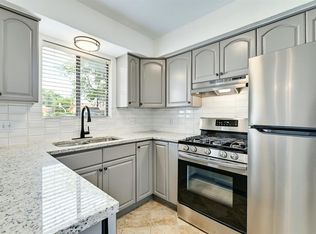 204 Northwest Dr #B, Round Rock, TX 78664